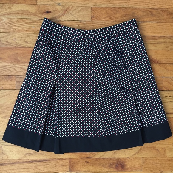 Ann Taylor Black Patterned Cotton Pleated Skirt - Picture 1 of 3